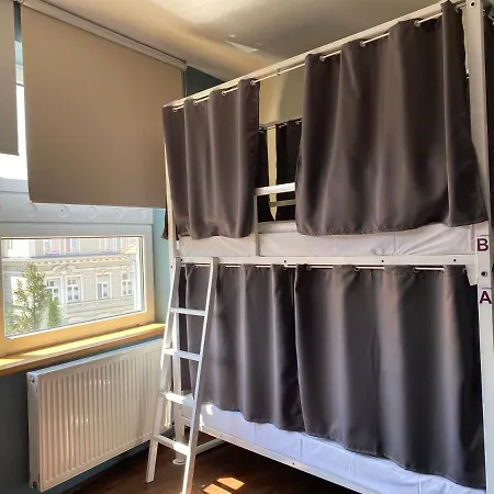 Hostel Safestay Presidential Palace Bratislava