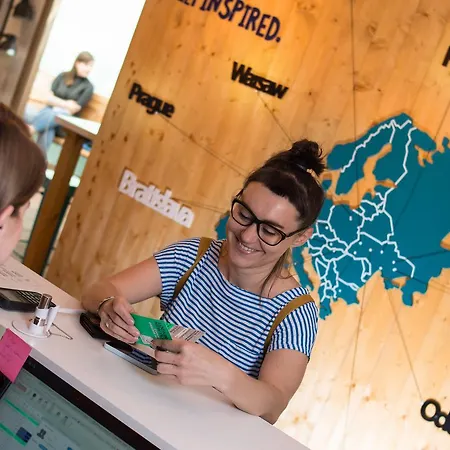 Safestay Presidential Palace Хостел