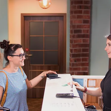 Safestay Presidential Palace *