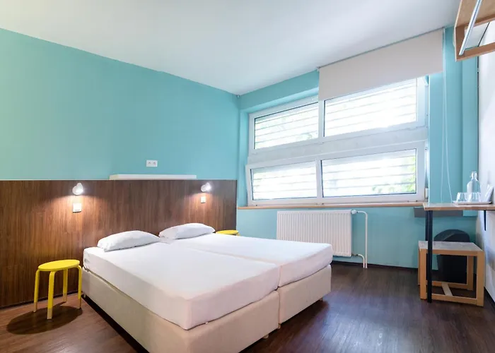 Safestay Presidential Palace * Bratislava